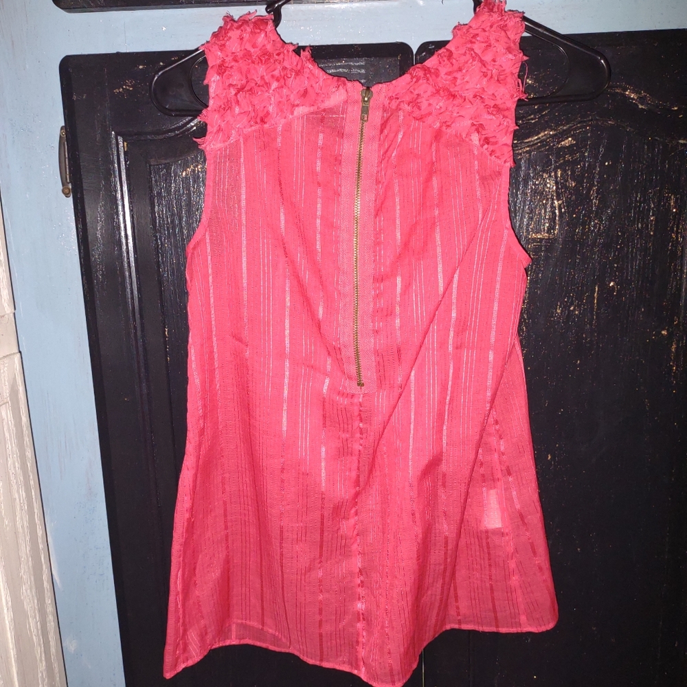 BCBGENERATION SLEEVELESS BLOUSE - Picture 5 of 6